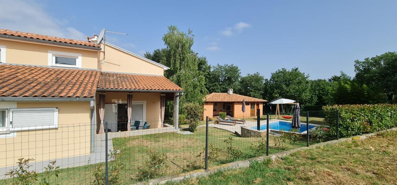 Sunny Garden Villa With Pool Loborika Εξωτερικό φωτογραφία